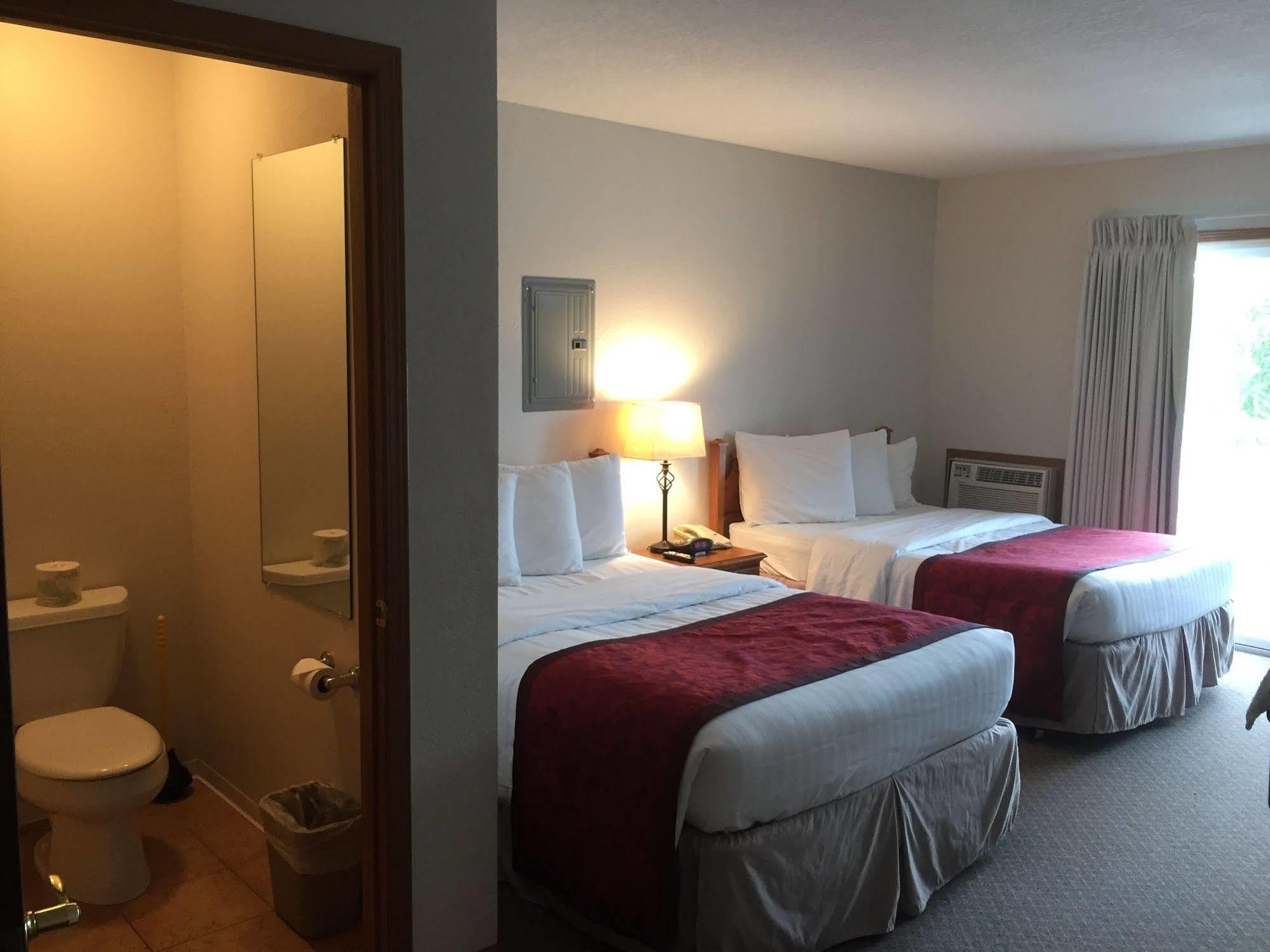 Nader'S Motel & Suites Ludington Dış mekan fotoğraf