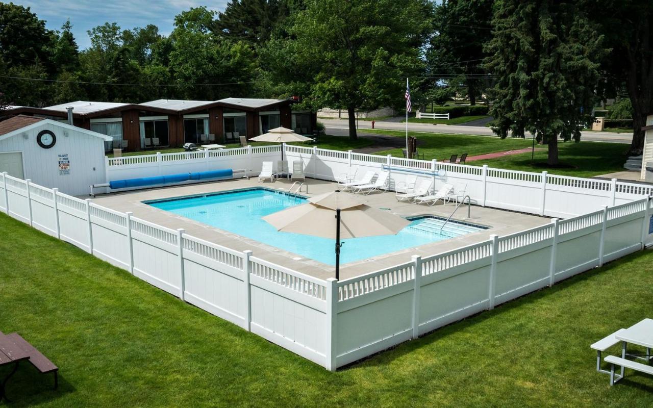 Nader'S Motel & Suites Ludington Dış mekan fotoğraf